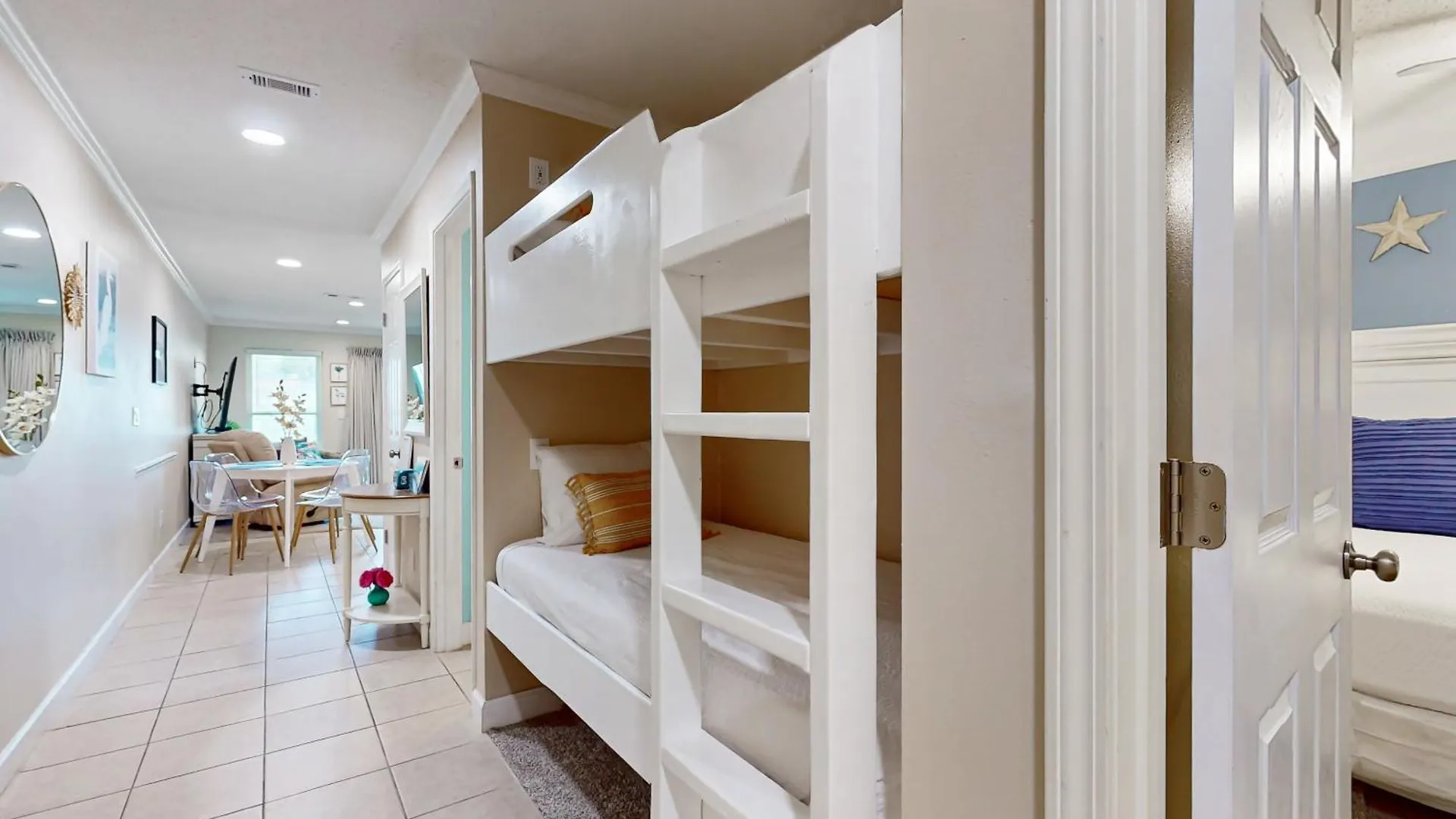Apartment Seacove 10d *