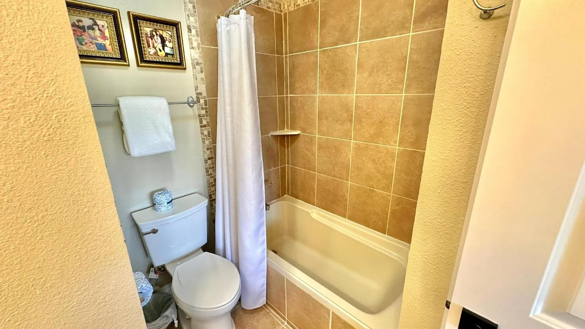5128 Beachwalk Holiday home