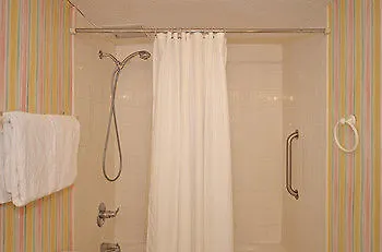 Shoreline Towers By Dale E Peterson Vacations 4* Destin