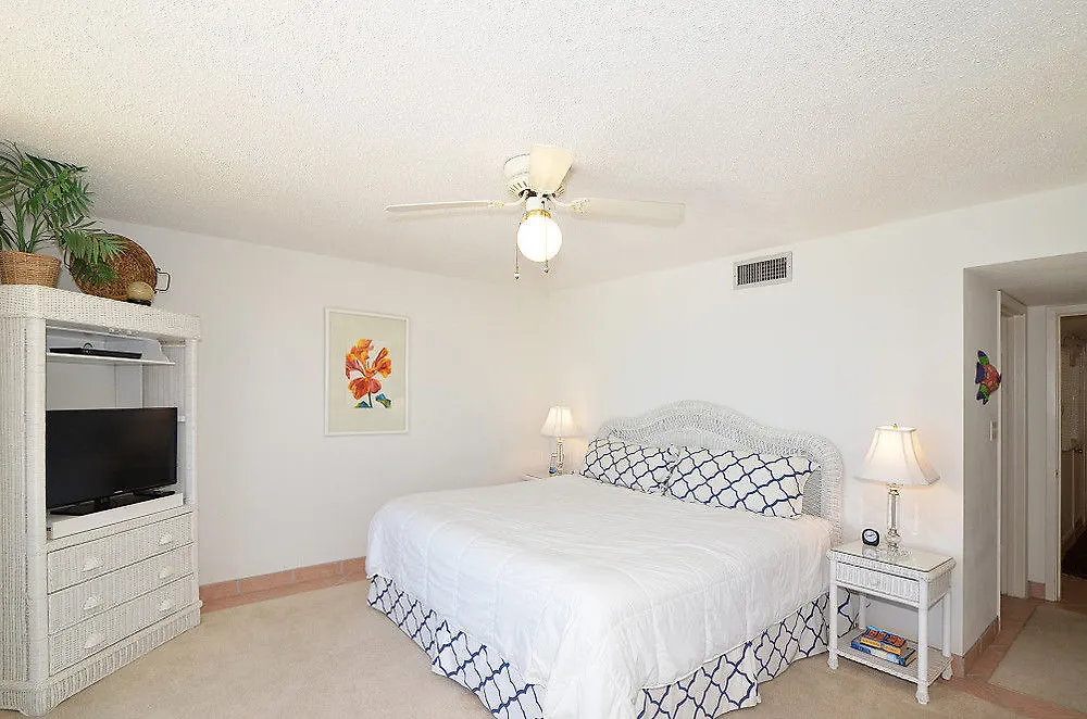 Shoreline Towers By Dale E Peterson Vacations 4*