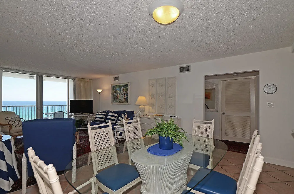 Shoreline Towers By Dale E Peterson Vacations Hotel Destin