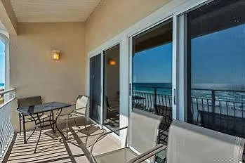 Crystal Sands Apartamento