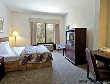 מלון Wingate By Wyndham 3*