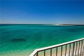 Waterview Towers Yacht Club By Hi Hotel 3*