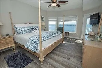 Waterview Towers Yacht Club By Hi Destin