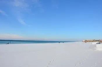 Apartment Oceania By Isle