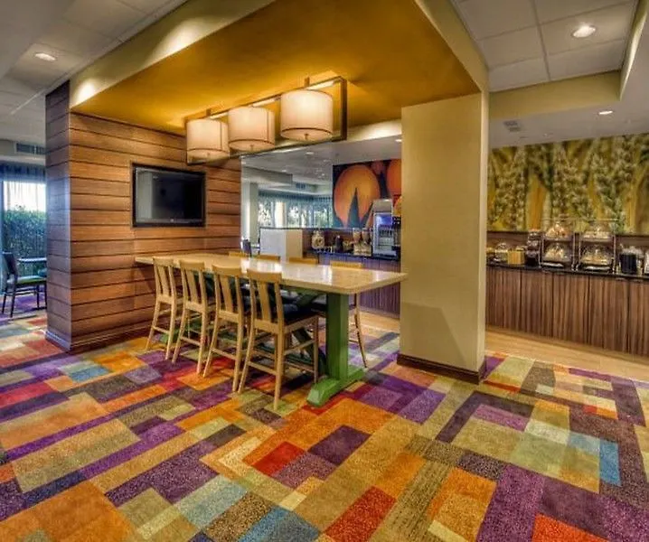 Fairfield & By Marriott Hotel 3*