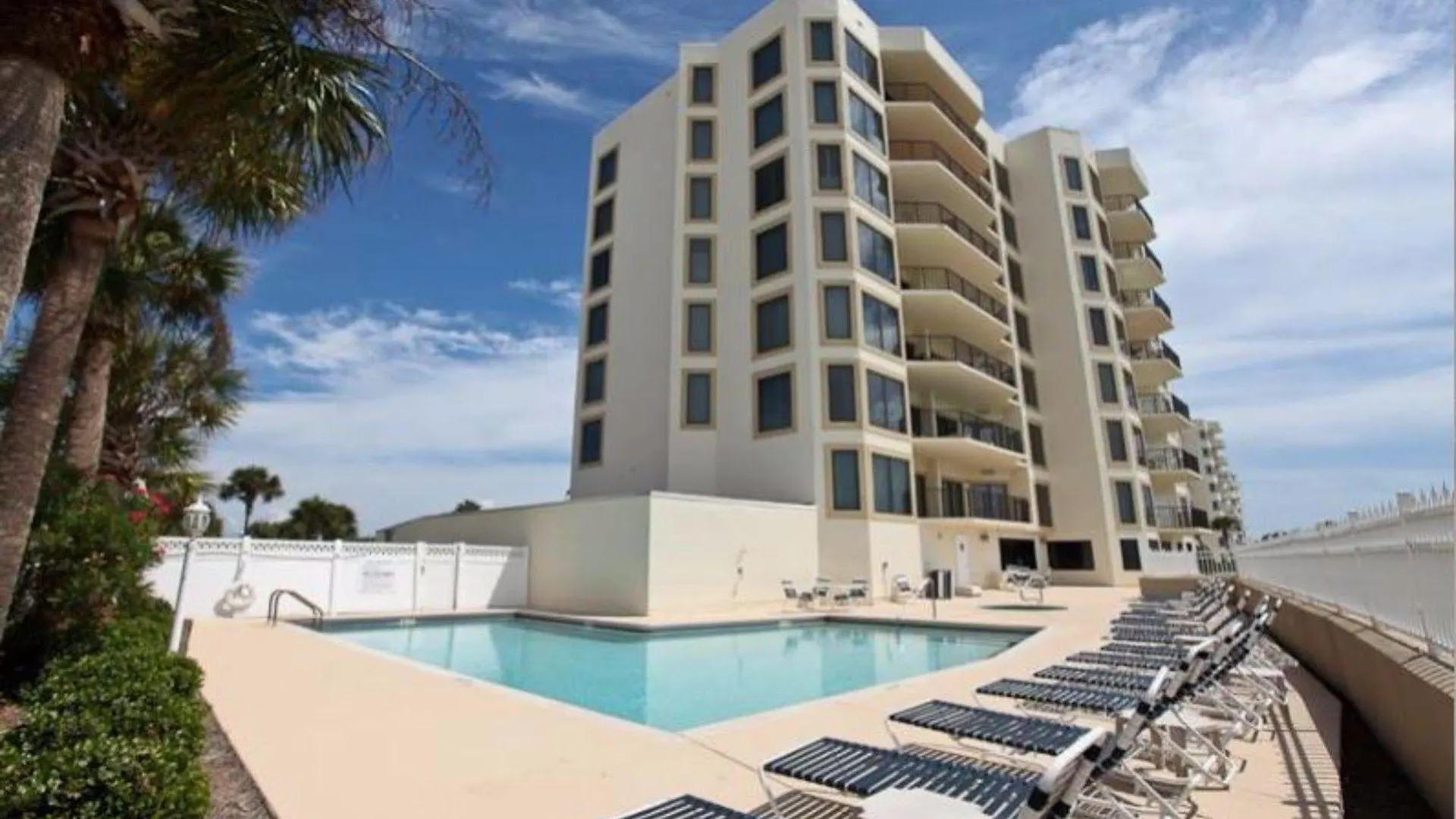 Waterview Towers Yacht Club By Hi Destin