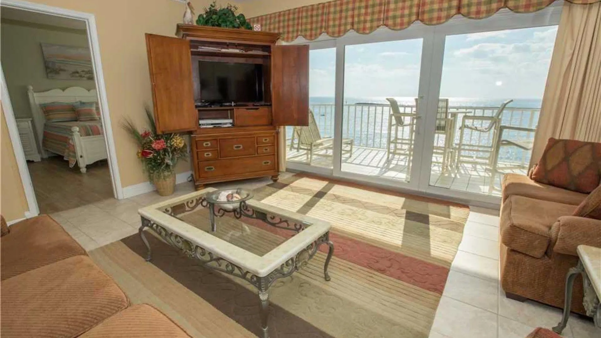 Waterview Towers Yacht Club By Hi