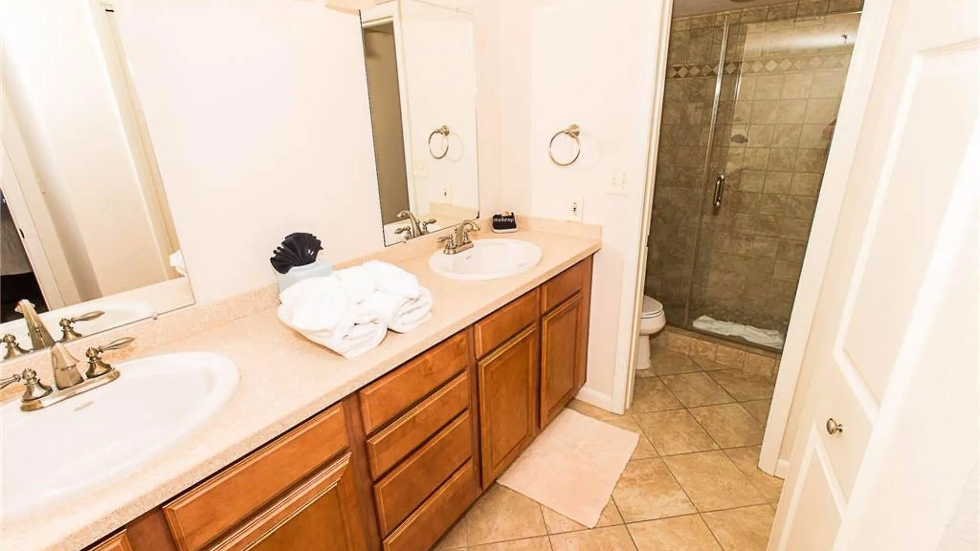 Waterview Towers Yacht Club By Hi Hotel