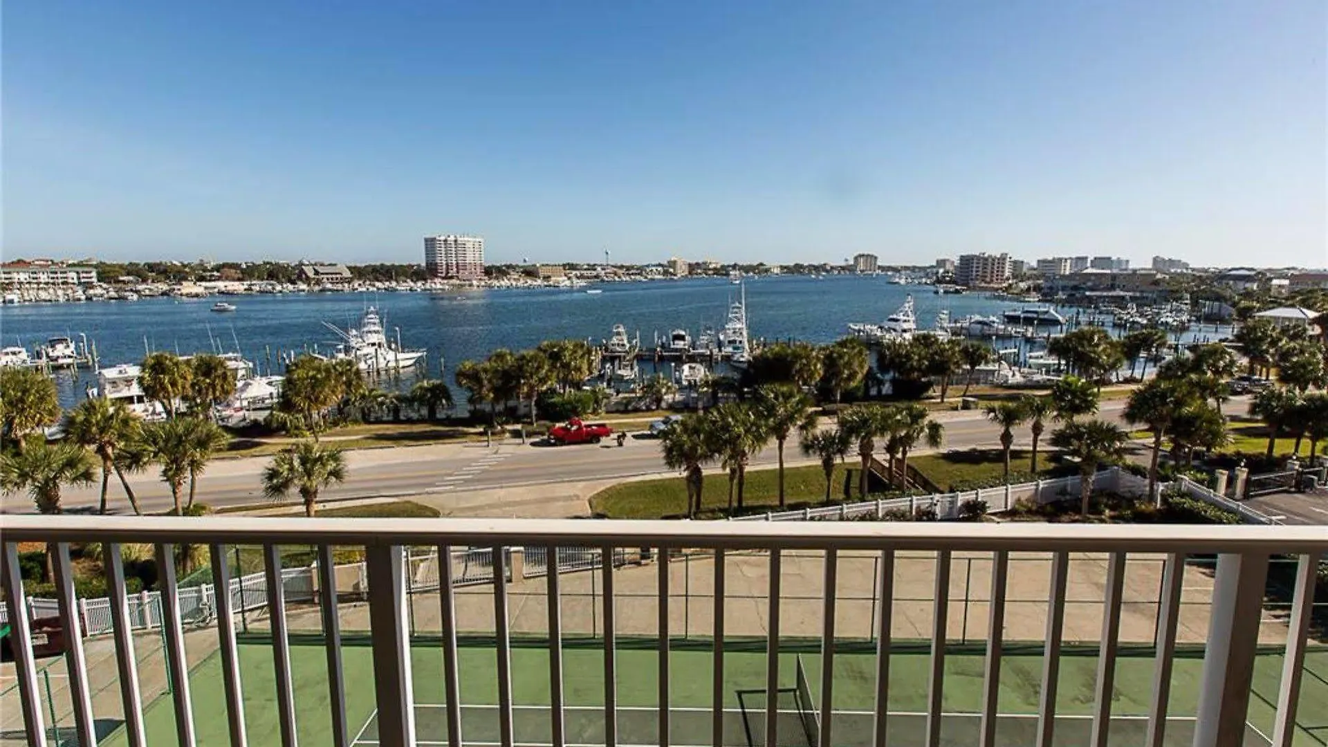 Waterview Towers Yacht Club By Hi 3* Destin