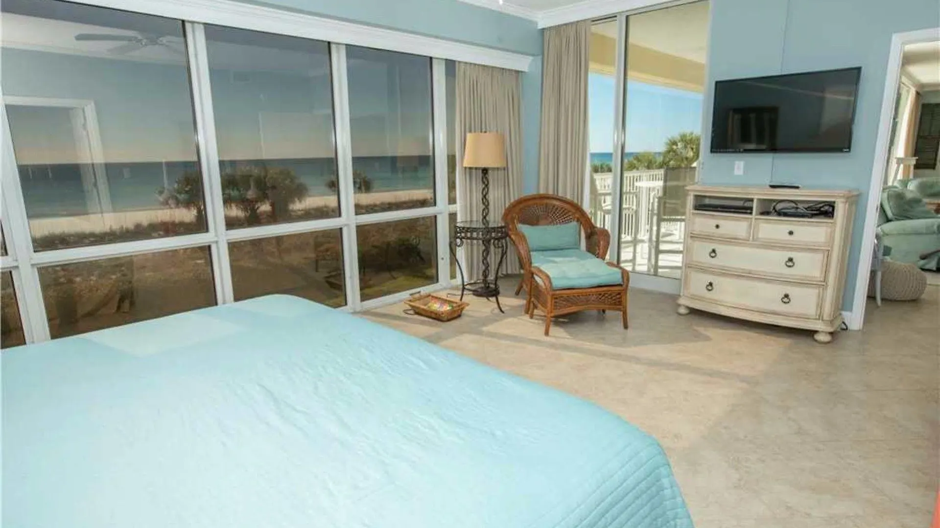 Apartment Oceania By Isle