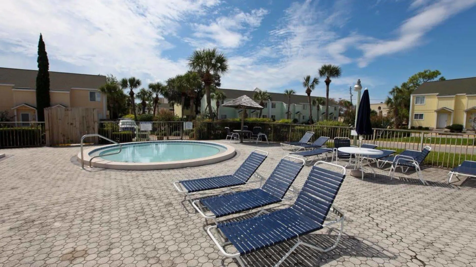 South Bay By The Gulf By Isle 3*