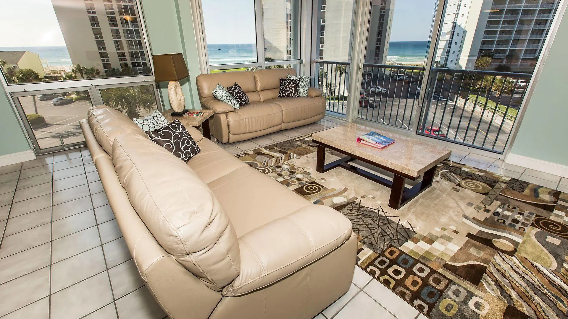 Shoreline Towers By Isle Hotel Destin