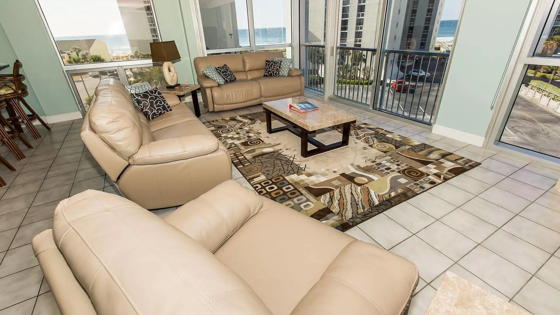 Shoreline Towers By Isle Hotel Destin