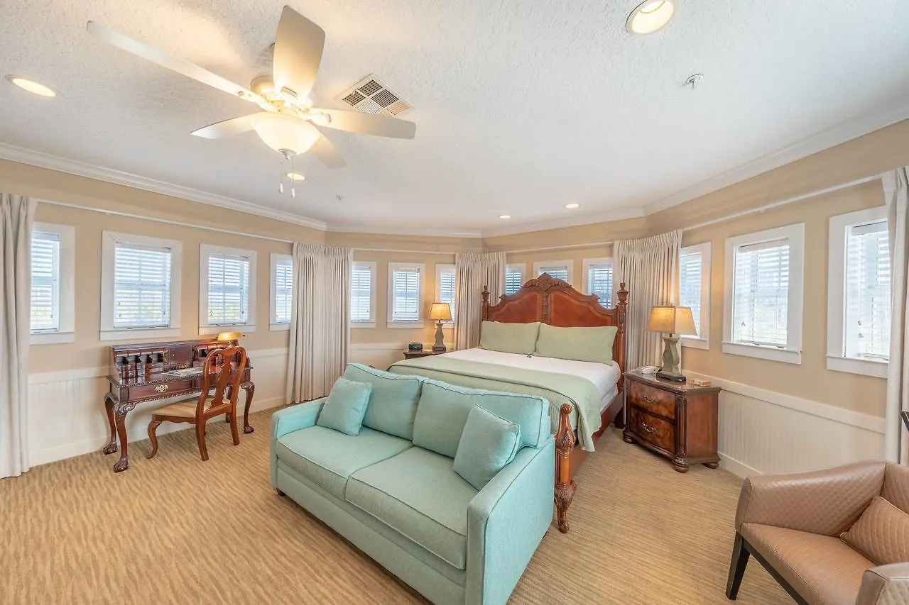 Henderson Park 4*