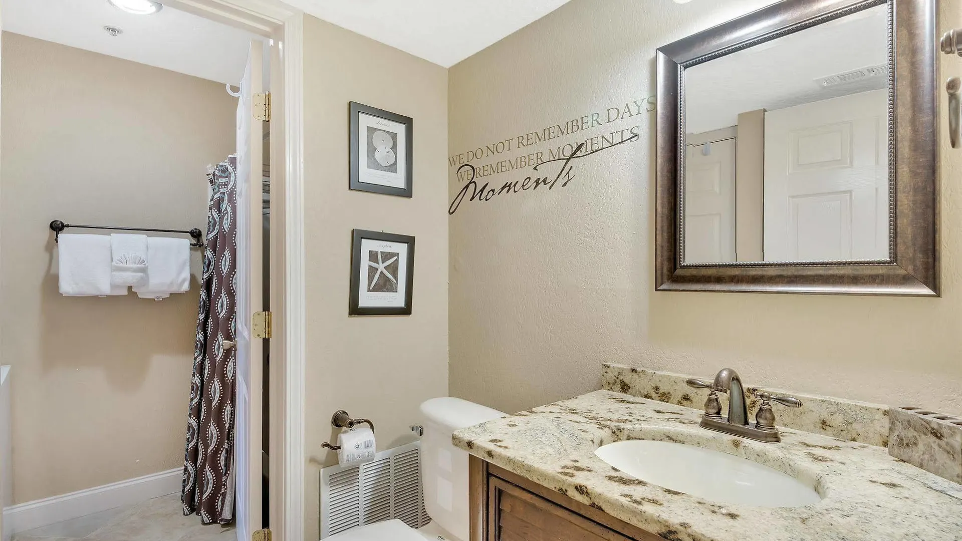 Apartment Crystal Sands