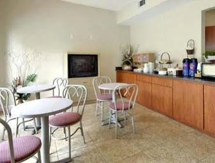 Quality & Miramar Hotel 2*
