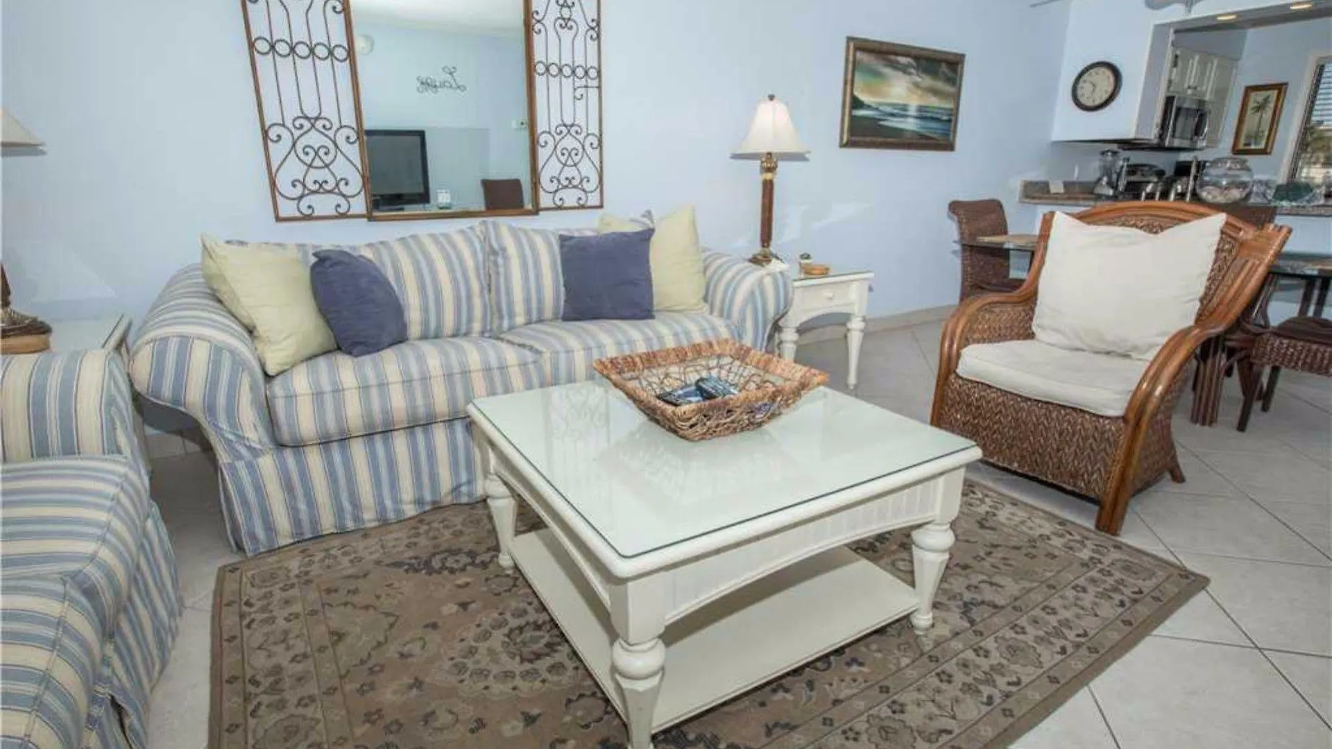 Islander By Isle Hotel Destin