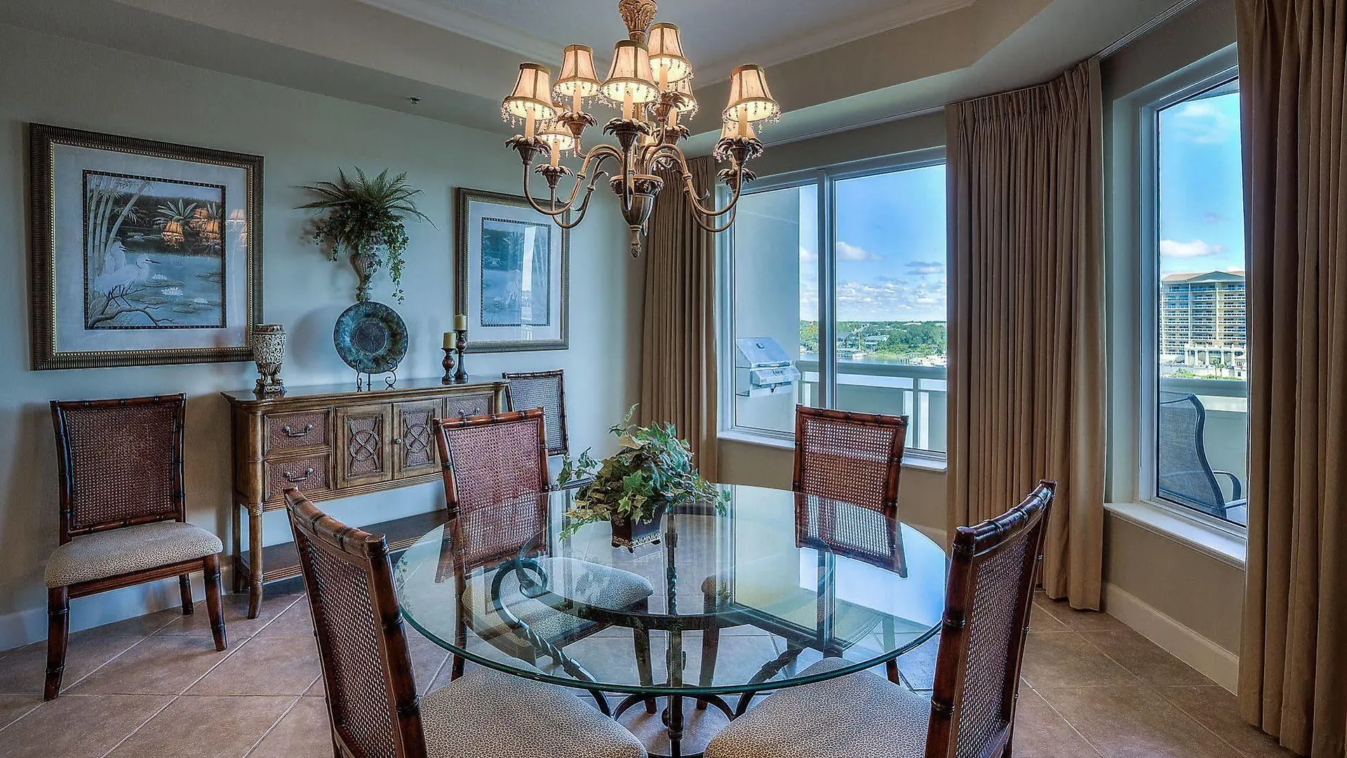 Hotel Harbor Landing By Isle