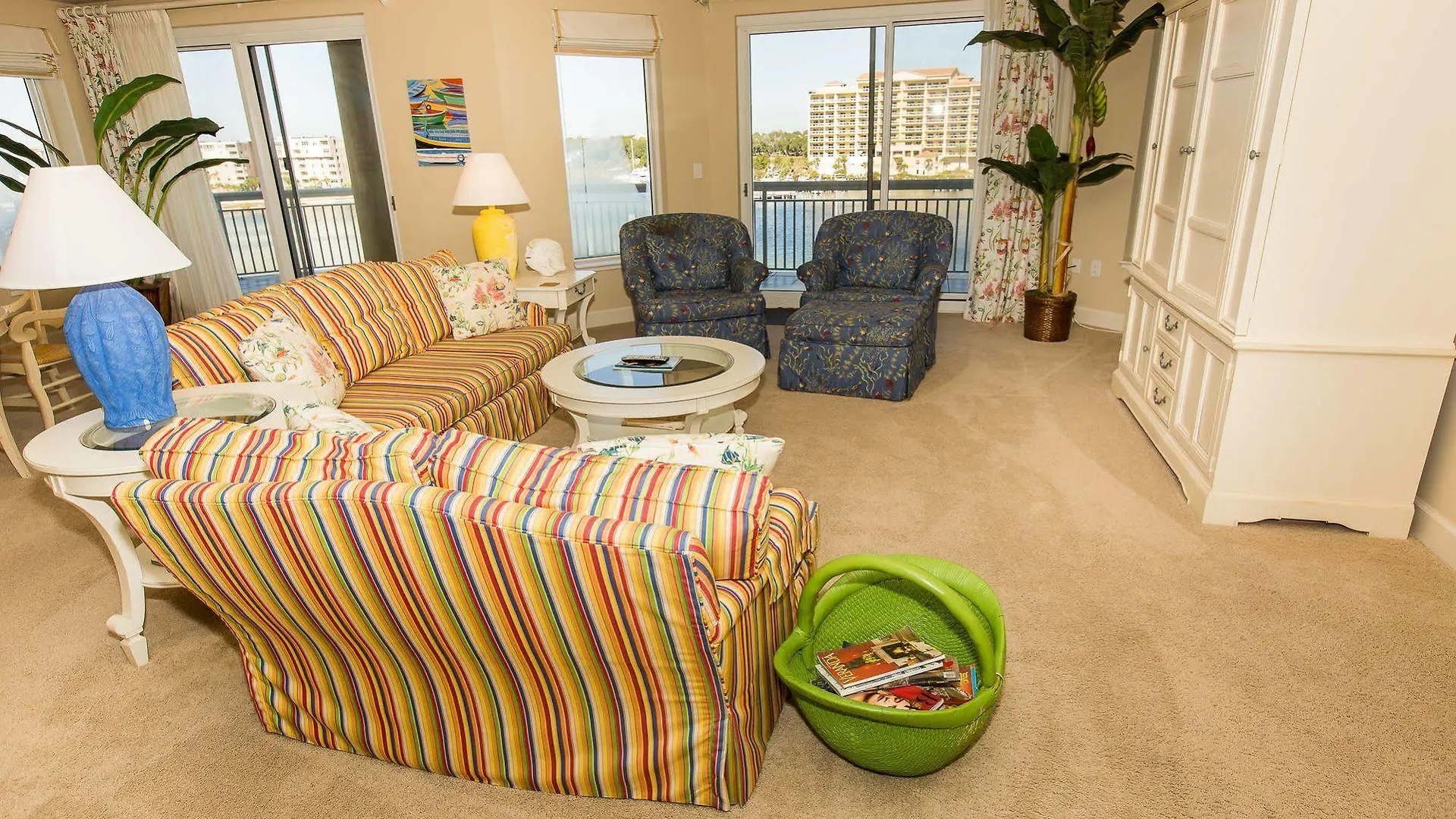 Harbor Landing By Isle Hotel