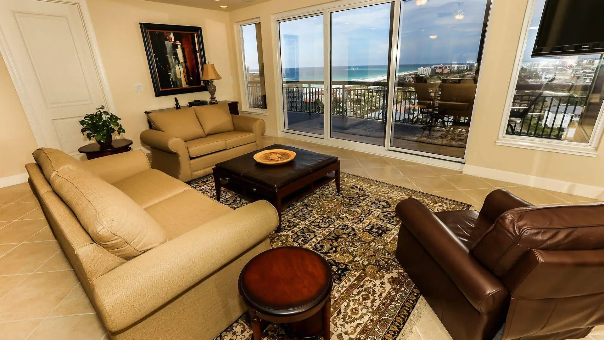 Harbor Landing By Isle Hotel