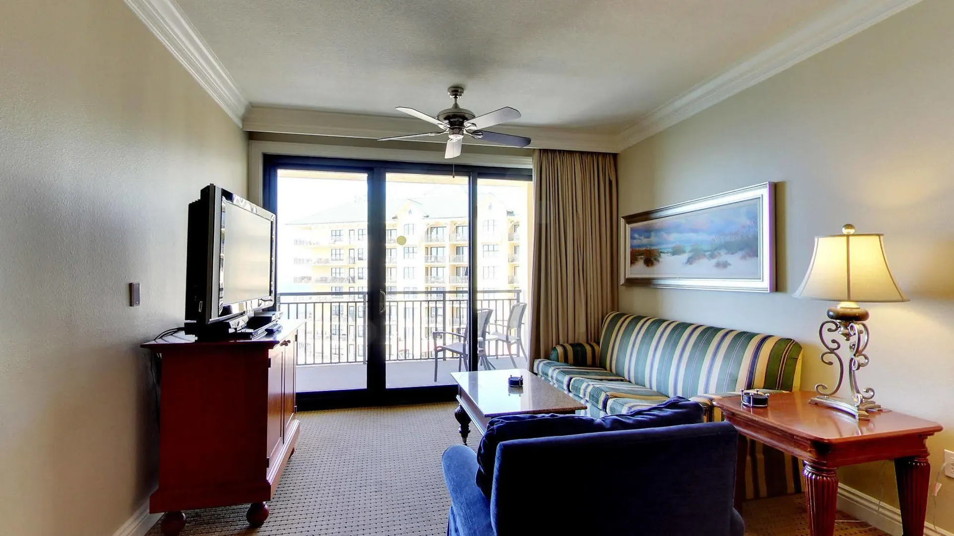 Emerald Grande At Harborwalk Village 3*