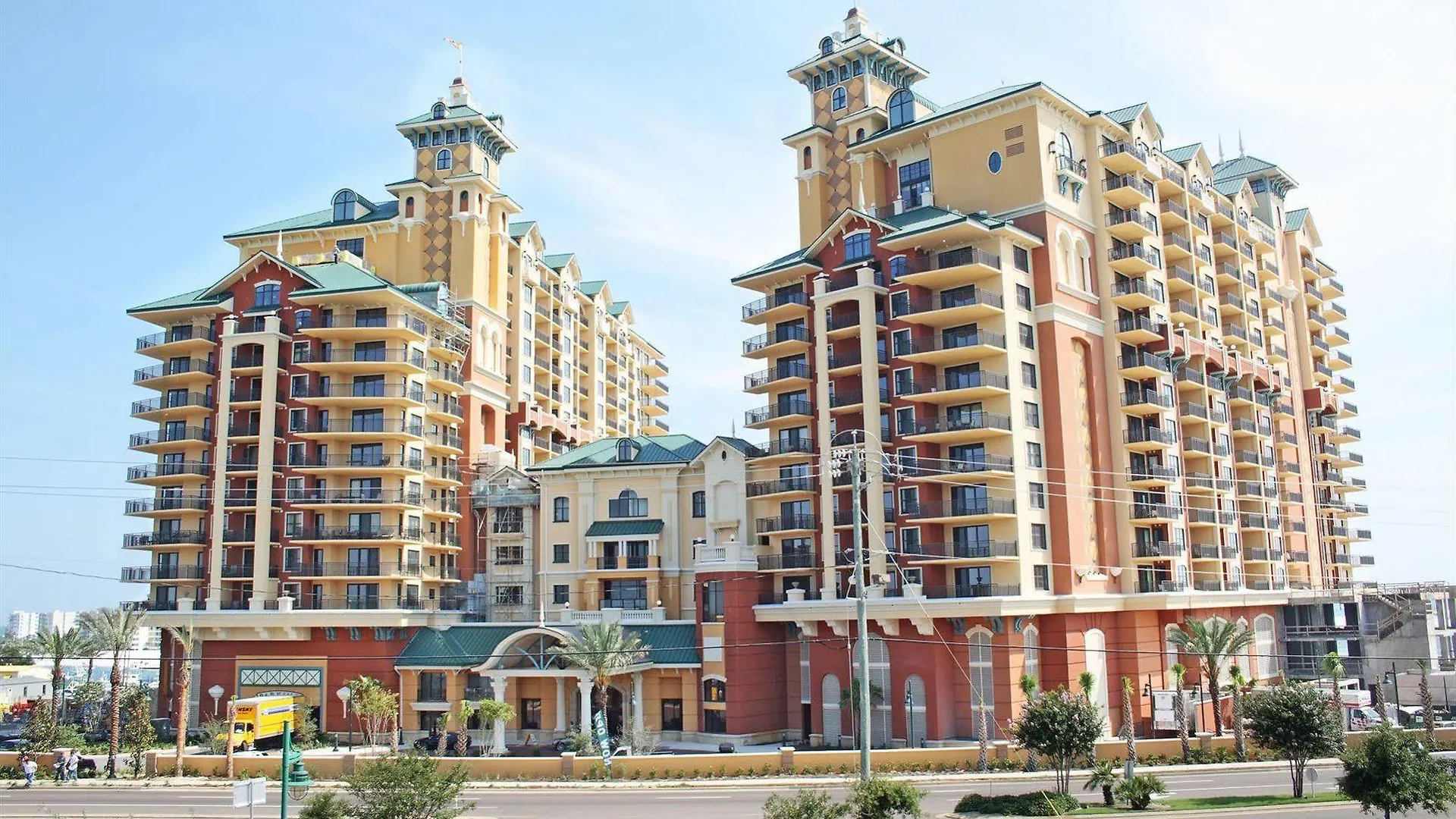 Emerald Grande At Harborwalk Village 데스틴