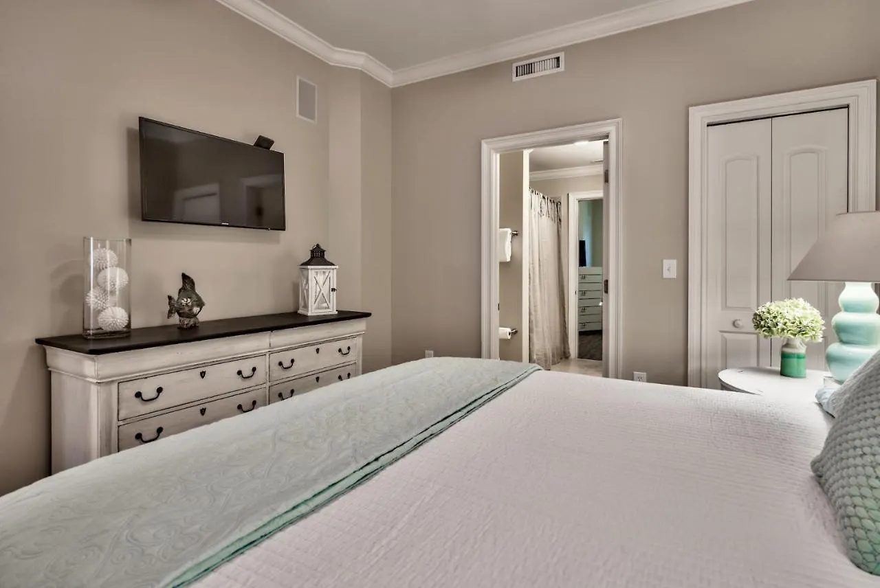Holiday home Yfab's Newest Ground Floor Gulf Front Ground Floor Coyaba 107 4 Bedrm