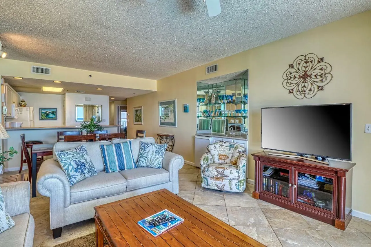 Sterling Sands 206