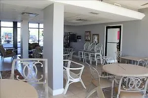 Hotel On The Gulf By Isle 3*