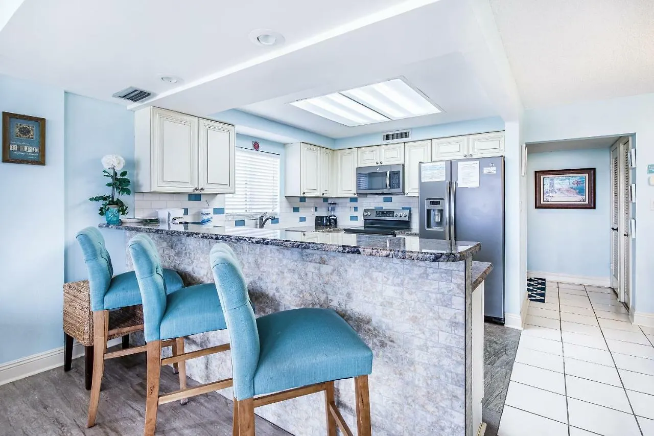 Shoreline Towers 3061 Destin
