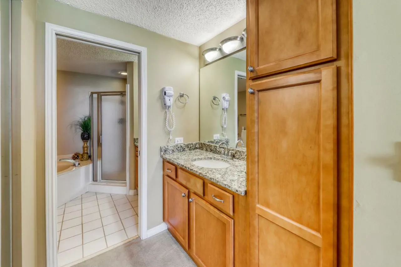 Sterling Sands 405 Apartment *