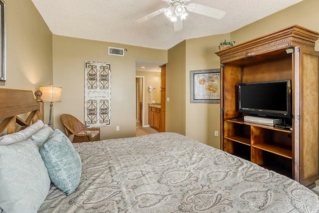Apartment Sterling Sands 405