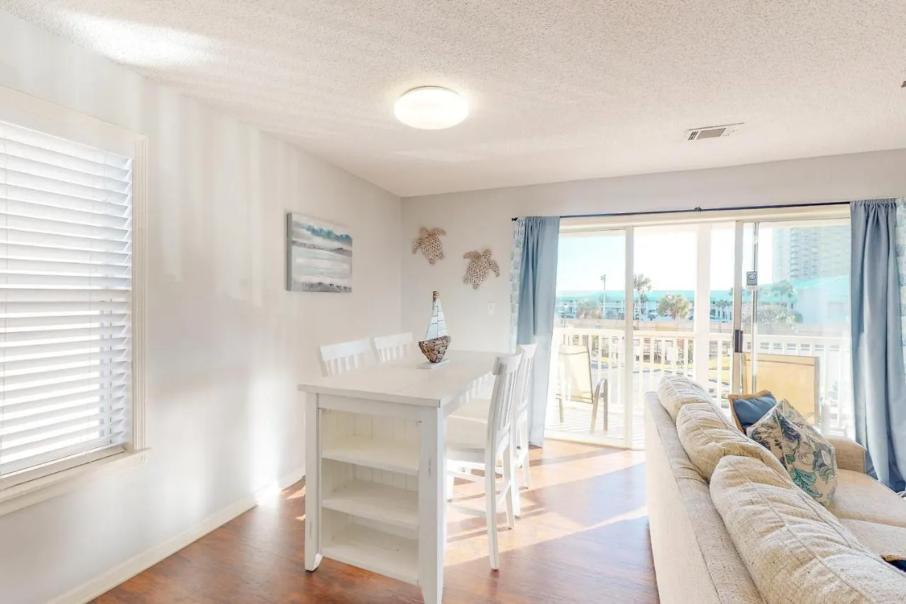 St Martin Beachwalk Apartment *