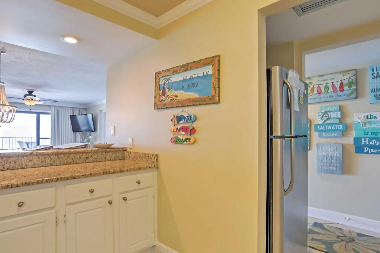 Apartment Oceanfront Miramar Beach With Amenities!