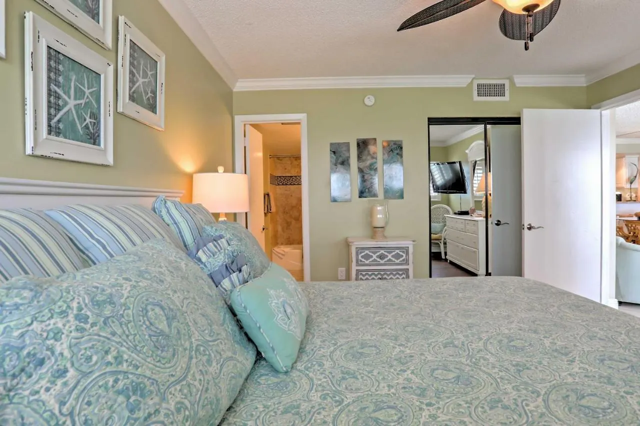 Oceanfront Miramar Beach With Amenities! Apartment