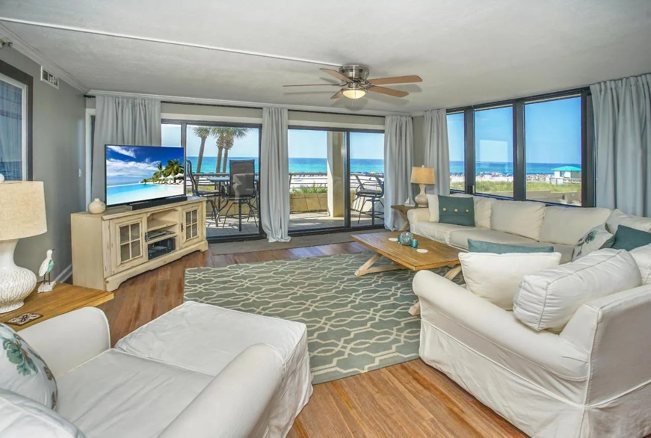 Emerald Towers 206 - 1784246 Apartment