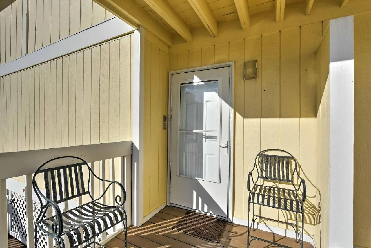 Cozy With Shared Pools And Access! *