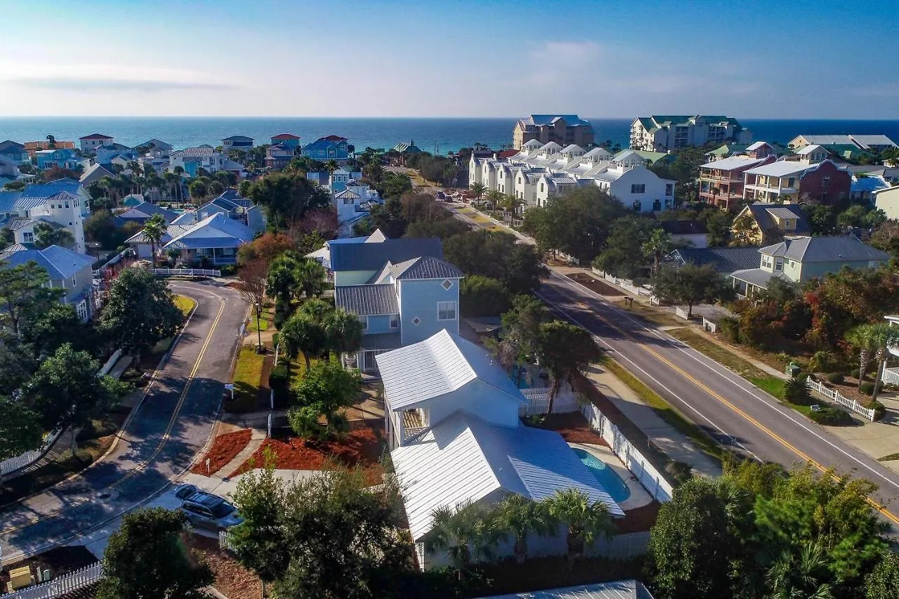 Of Crystal Beach: Clipper Cove Holiday home Destin