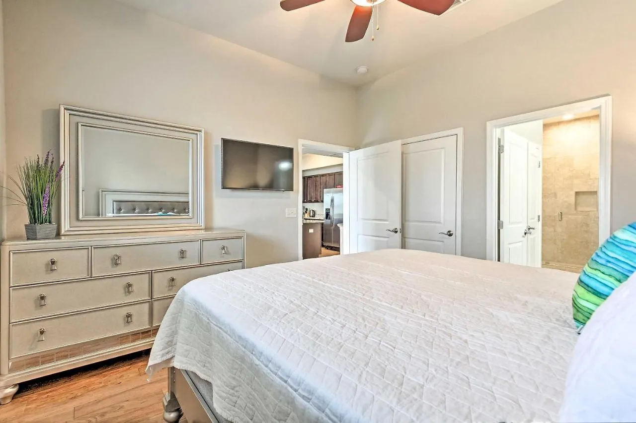 Luxurious Alerio Condo - Steps To Private Beach! Destin