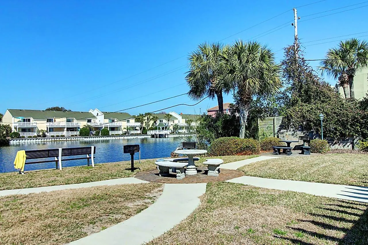Apartment Shoreline Towers 1085
