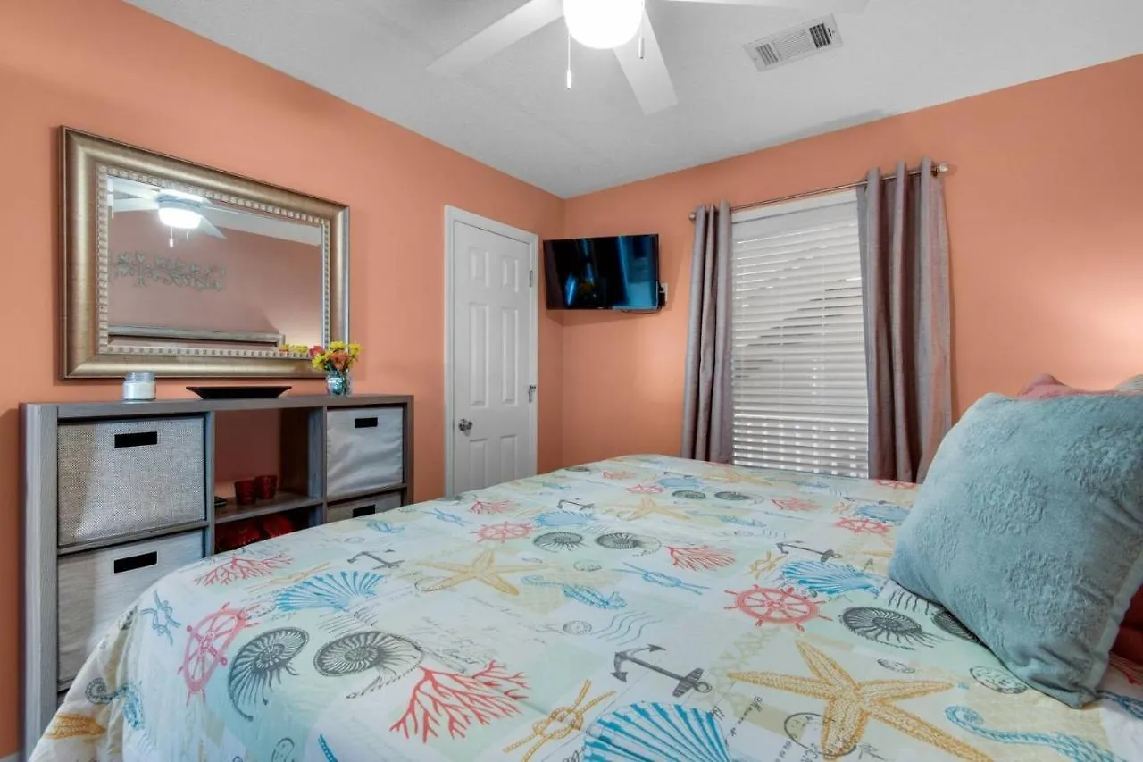 St. Martin Beachwalk 321