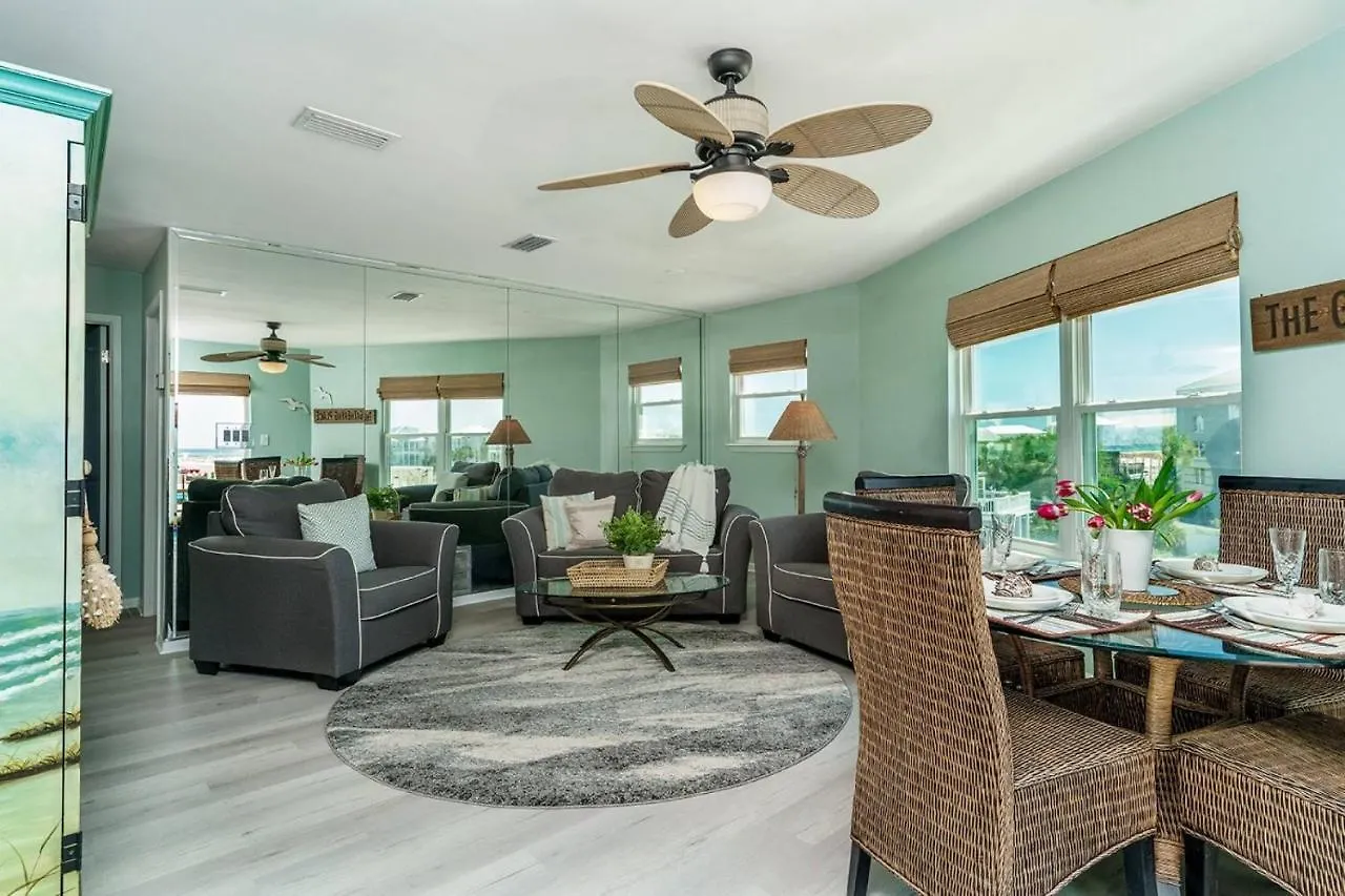 Gulf Winds Court 202 - Emerald Cove Oasis Destin