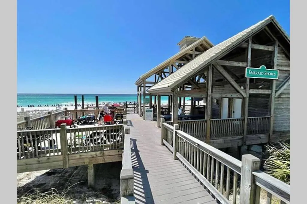 Jewel 5bd-3 1/2 Bath -5 Min Walk To Beach! Holiday home *