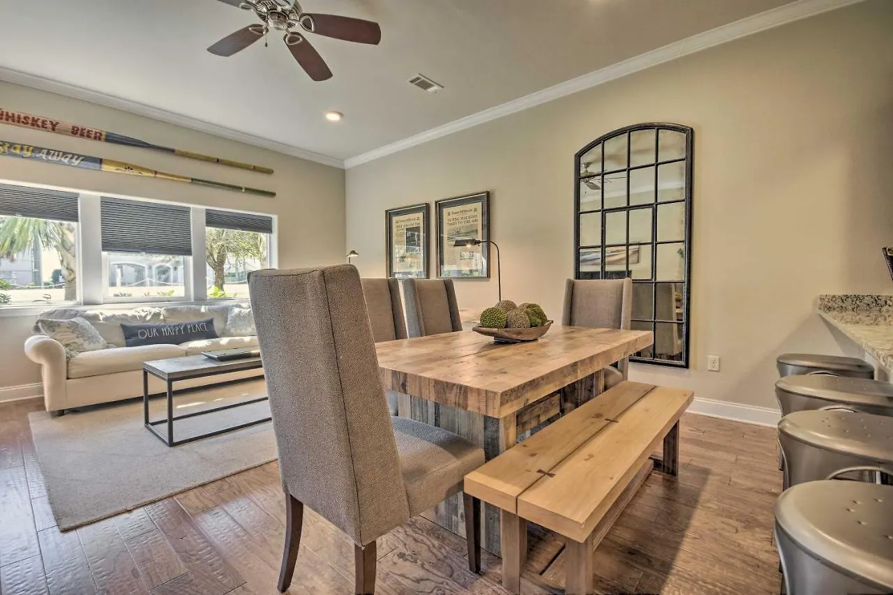 Miramar Patio, Pool, Walk To Gulf! Διαμέρισμα