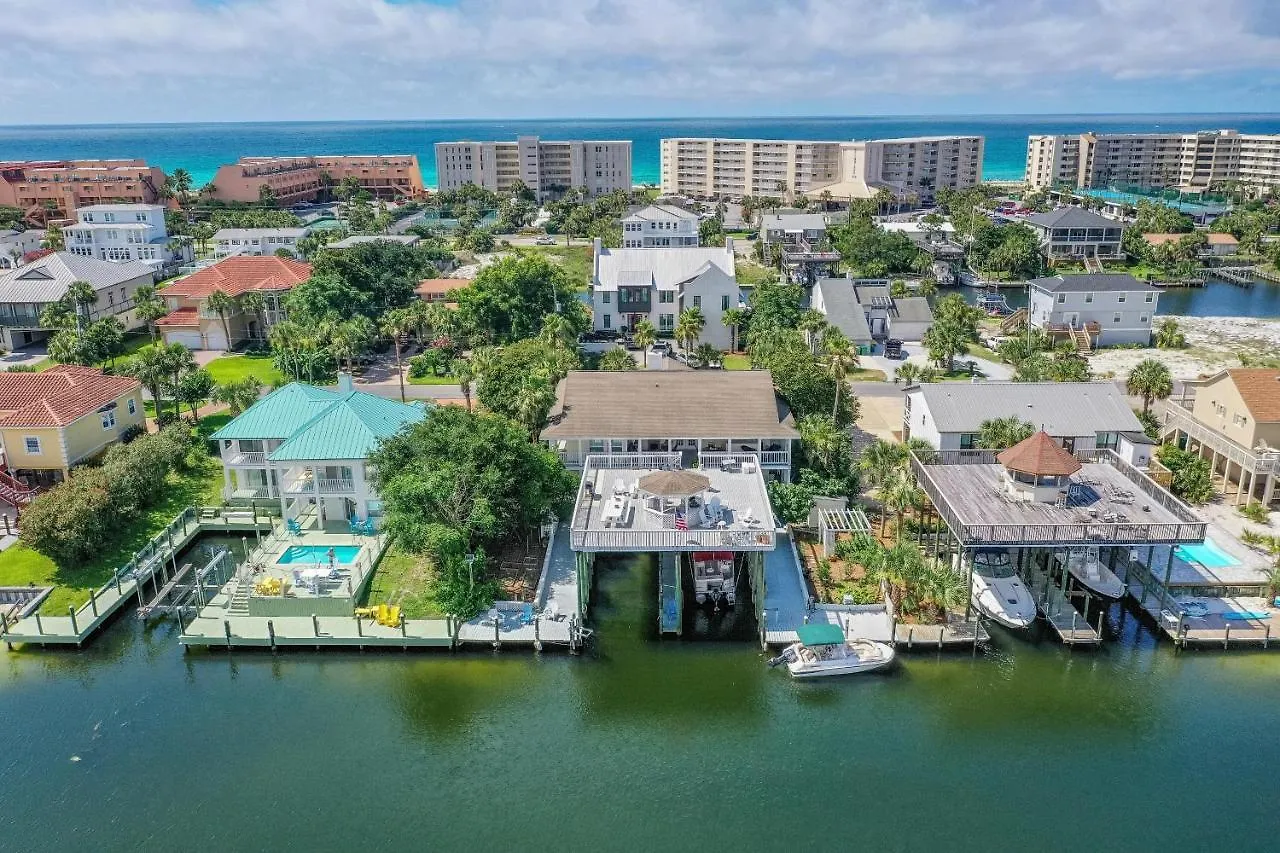 Destin-a-tion On The Water