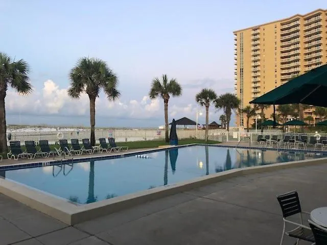 Destin Holiday Beach Resort Rezort 3*