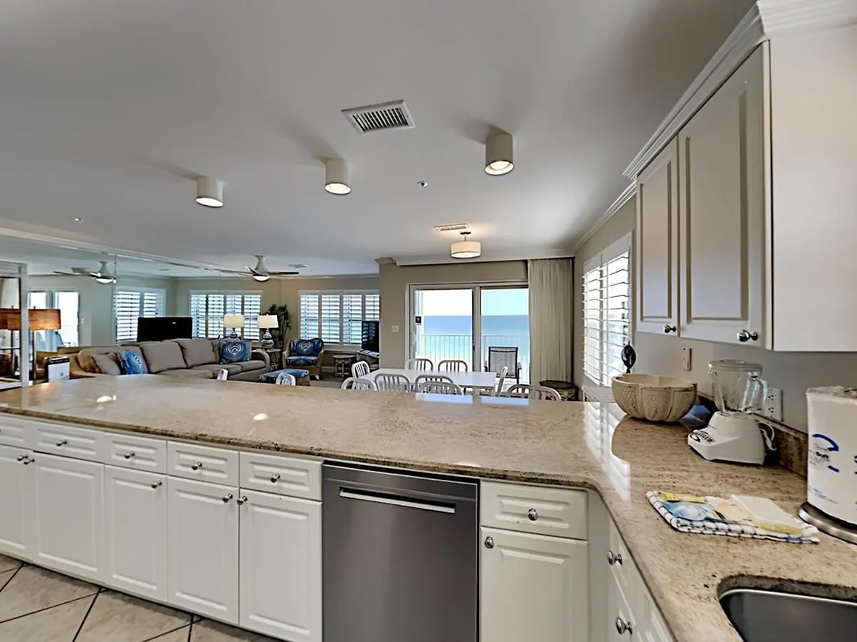 Emerald Dunes #405
