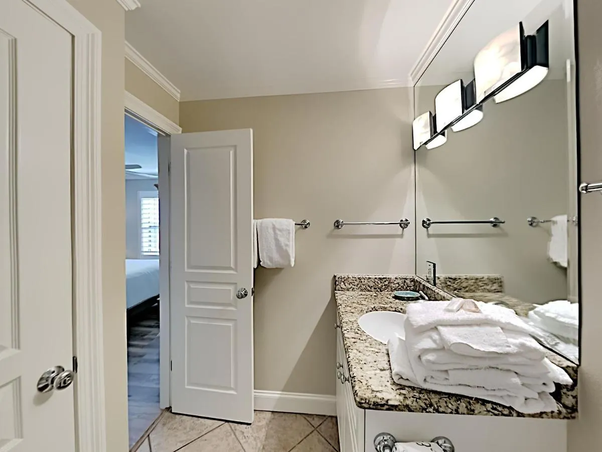 Daire Emerald Dunes #405